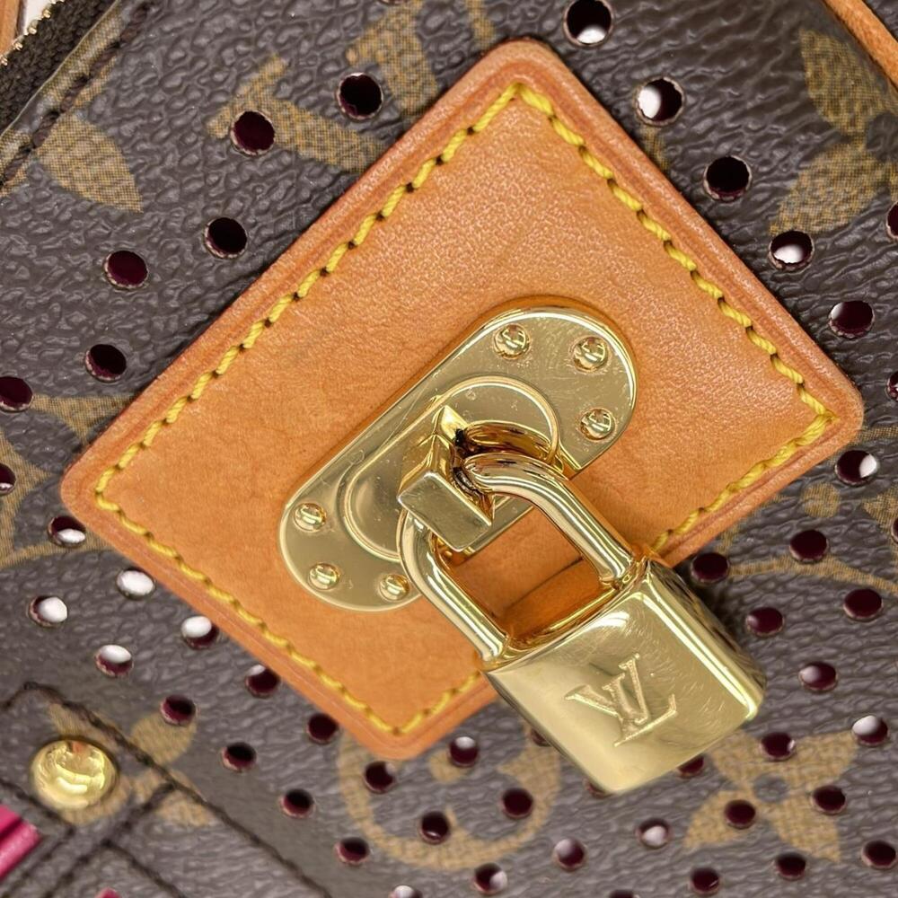 LOUIS VUITTON Brown Monogram Pochette Pouch - Picture 5 of 8